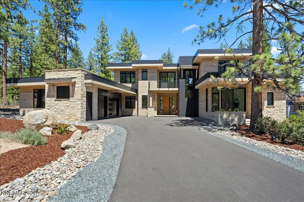 3550 Knob Point Carson City NV 89705