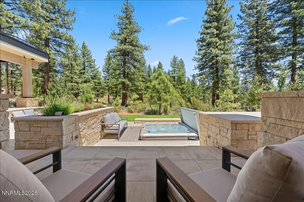 3550 Knob Point Carson City NV 89705