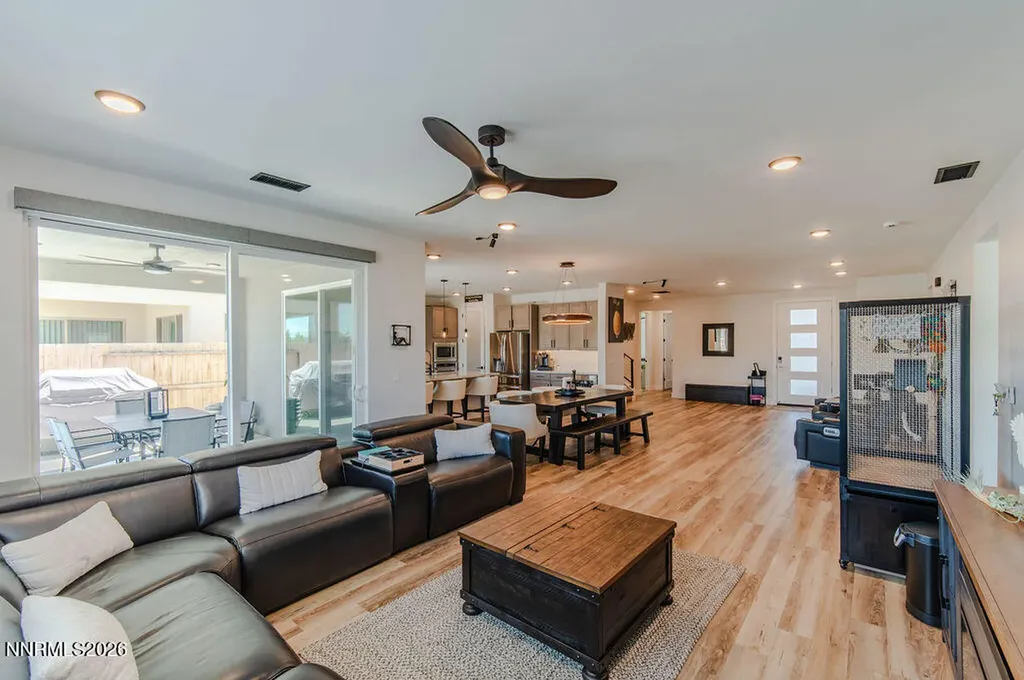 1882 Hogan Peak Carson City NV 89701