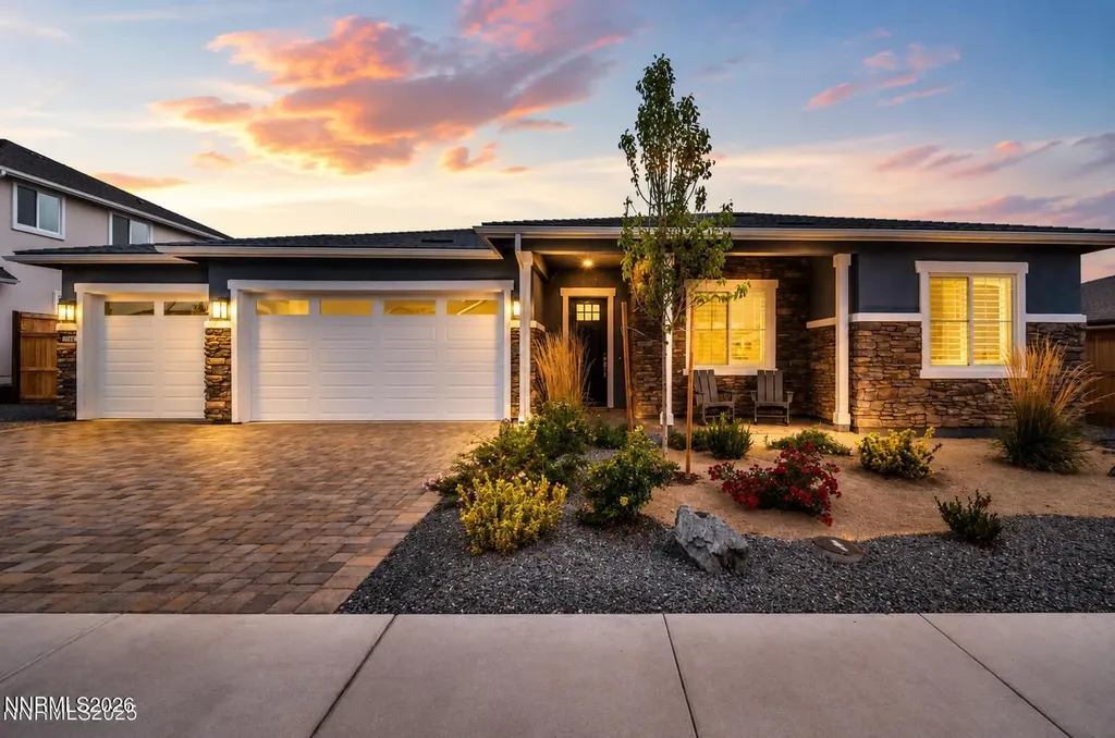 698 Sage Grouse Gardnerville NV 89460