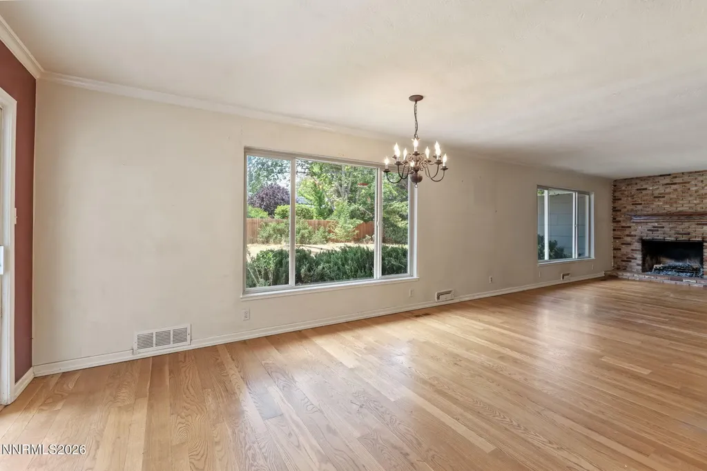1625 Wilbur Reno NV 89509