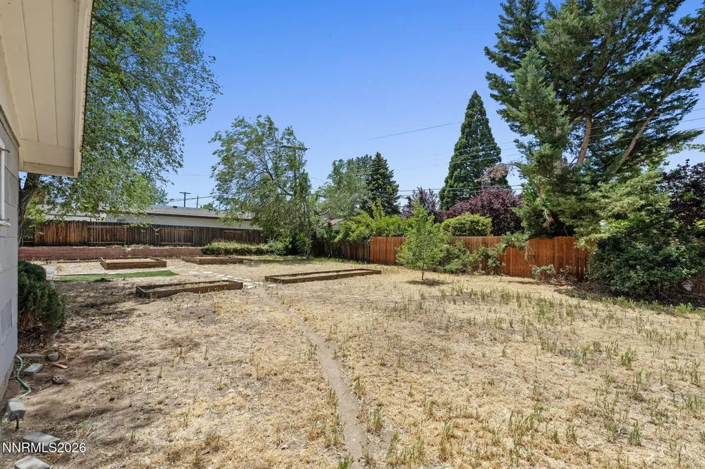 1625 Wilbur Reno NV 89509