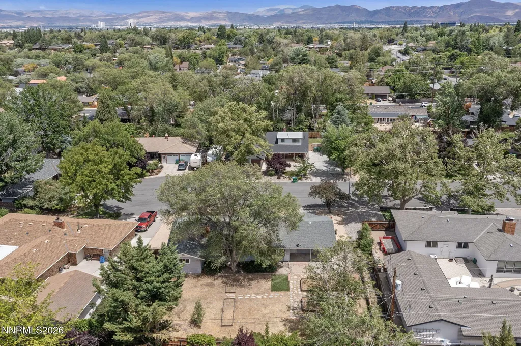 1625 Wilbur Reno NV 89509