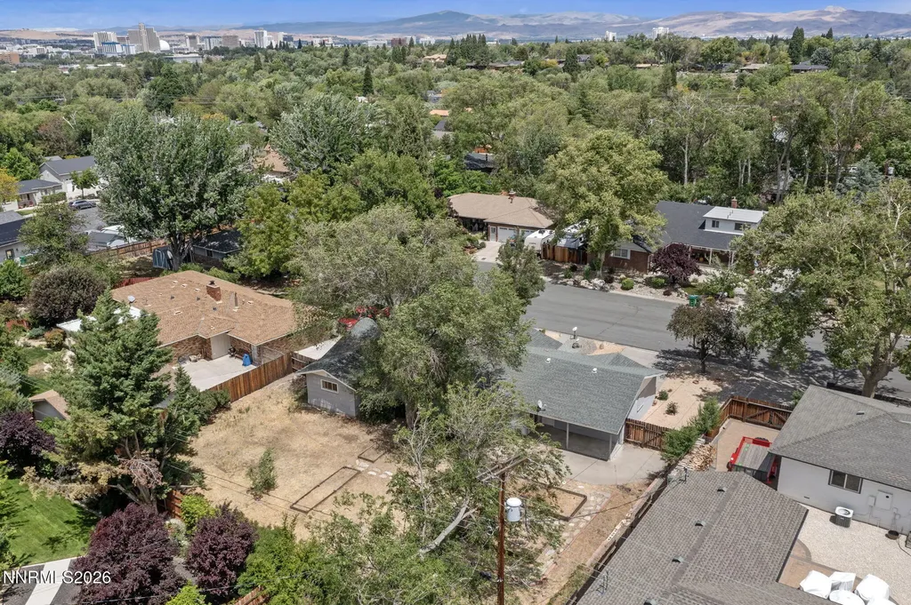 1625 Wilbur Reno NV 89509