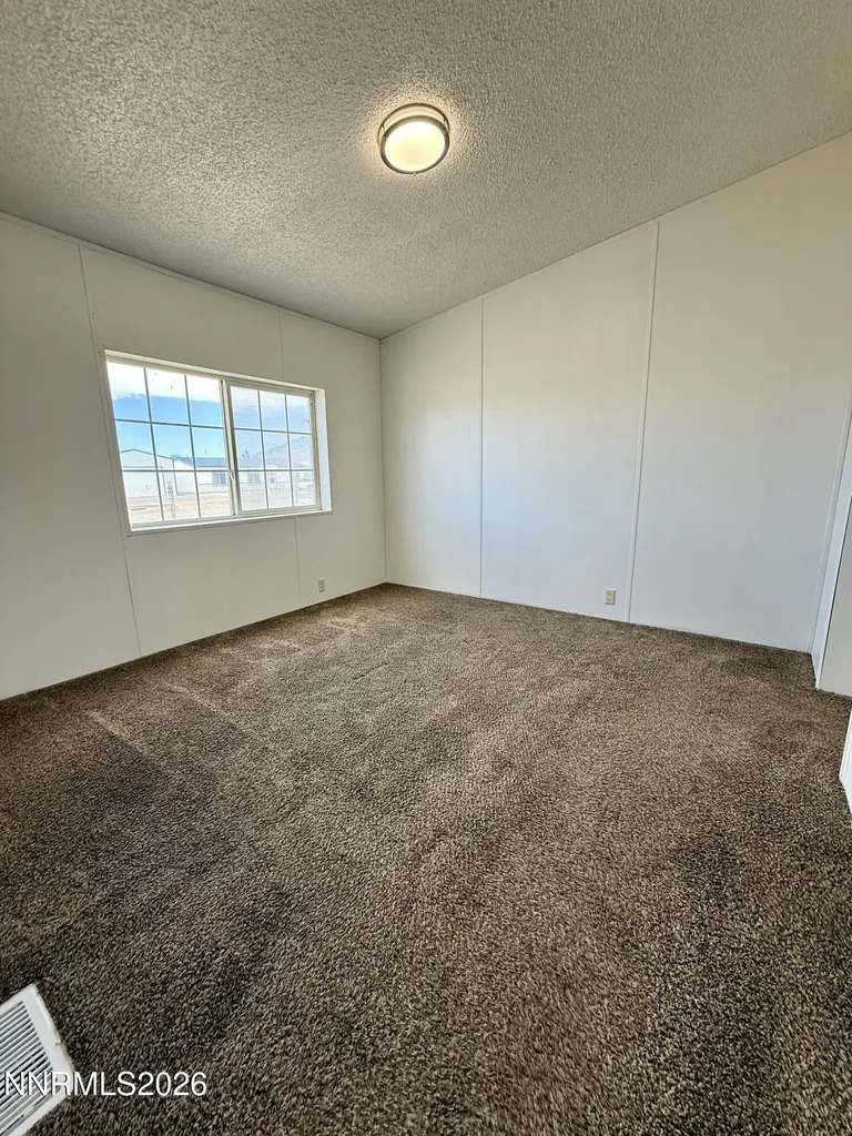 6120 Katrina Winnemucca NV 89445