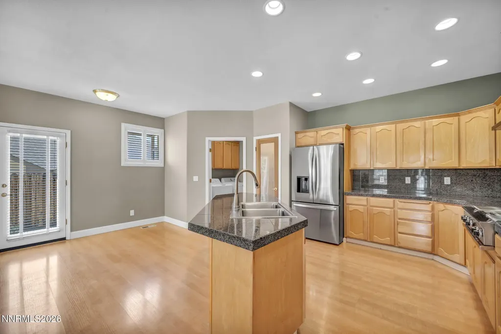 2042 Amberwood Carson City NV 89703