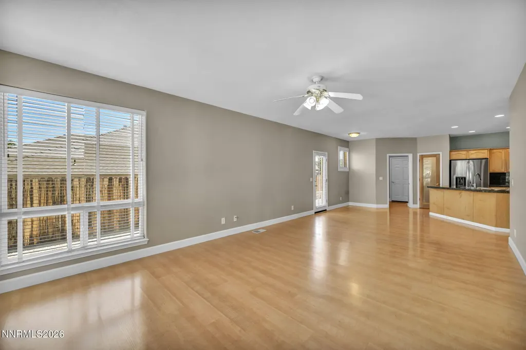 2042 Amberwood Carson City NV 89703