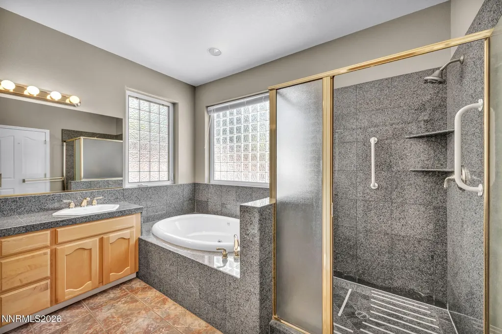 2042 Amberwood Carson City NV 89703