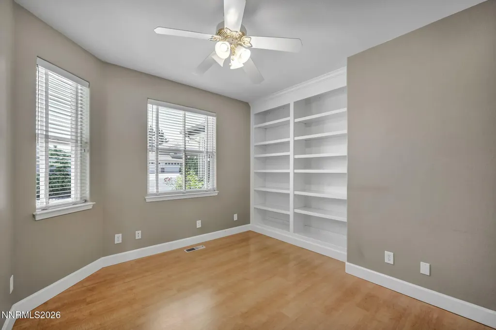 2042 Amberwood Carson City NV 89703