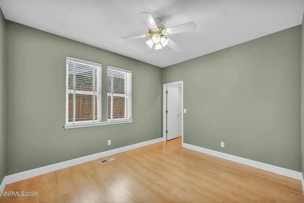 2042 Amberwood Carson City NV 89703