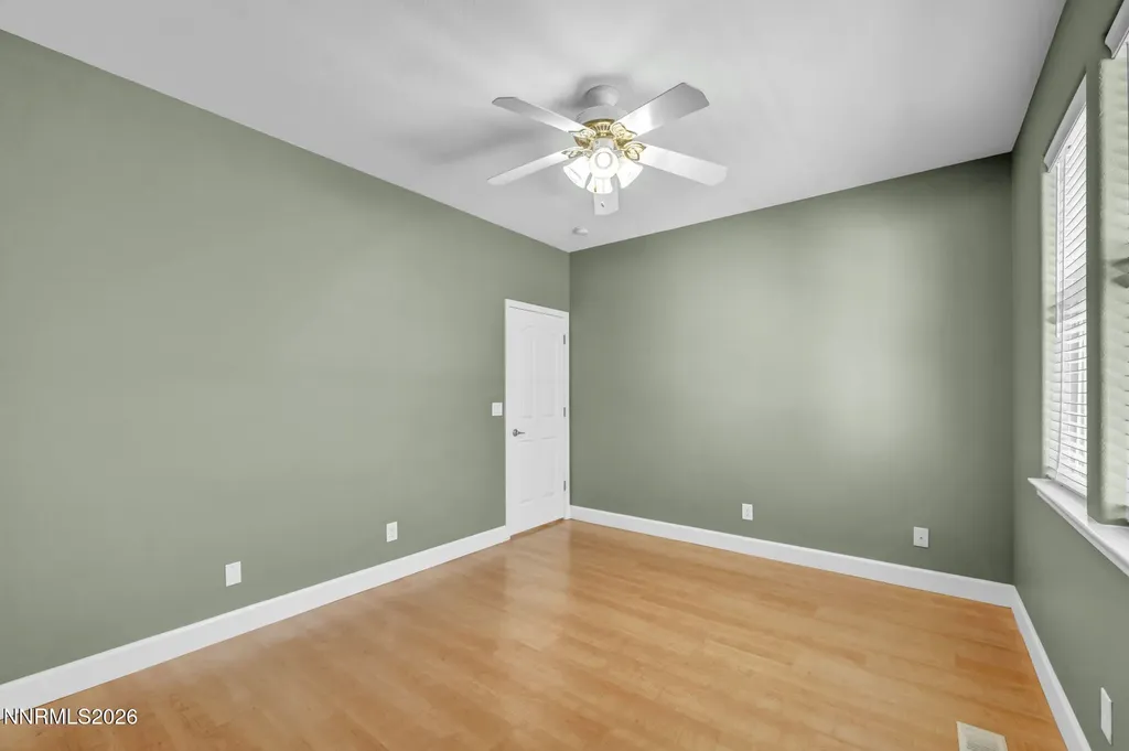 2042 Amberwood Carson City NV 89703