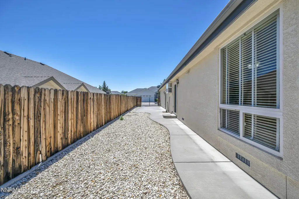 2042 Amberwood Carson City NV 89703