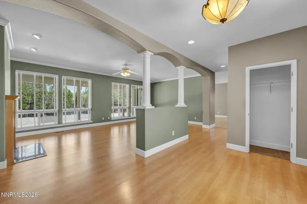 2042 Amberwood Carson City NV 89703