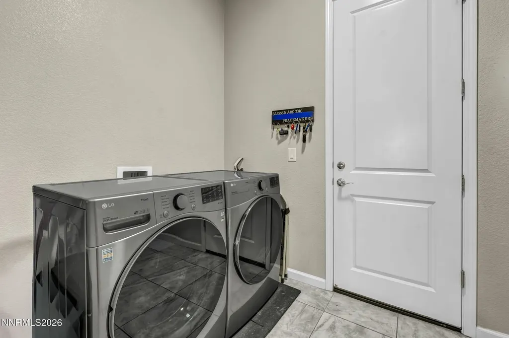 2029 Neviekay Reno NV 89521