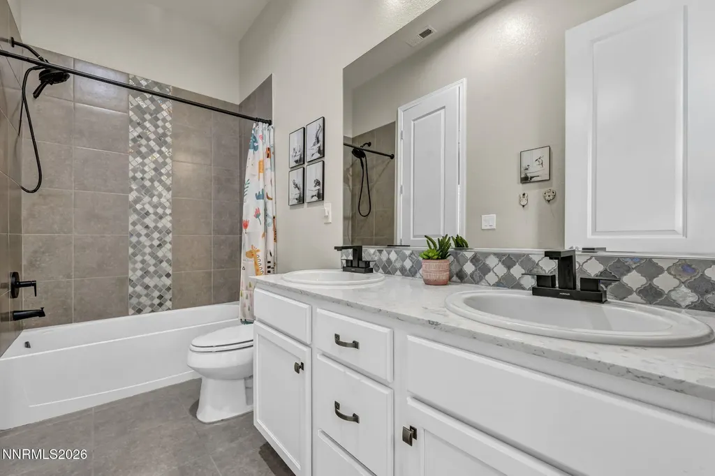 2029 Neviekay Reno NV 89521