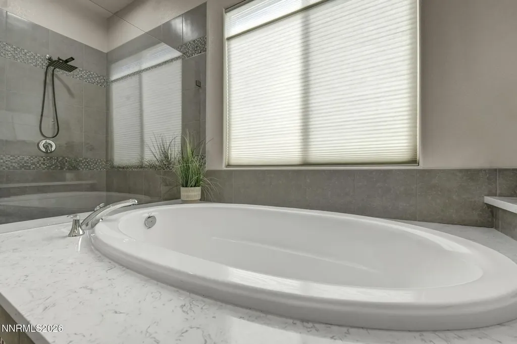 2029 Neviekay Reno NV 89521