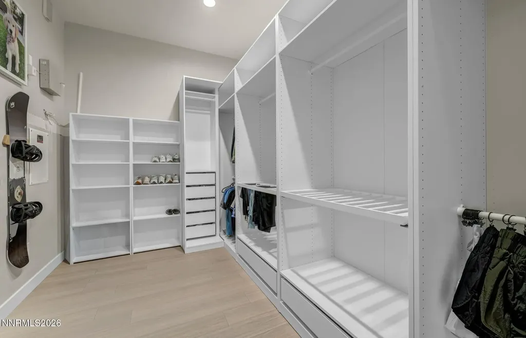 2029 Neviekay Reno NV 89521