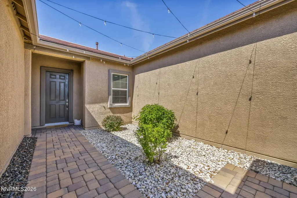 2029 Neviekay Reno NV 89521