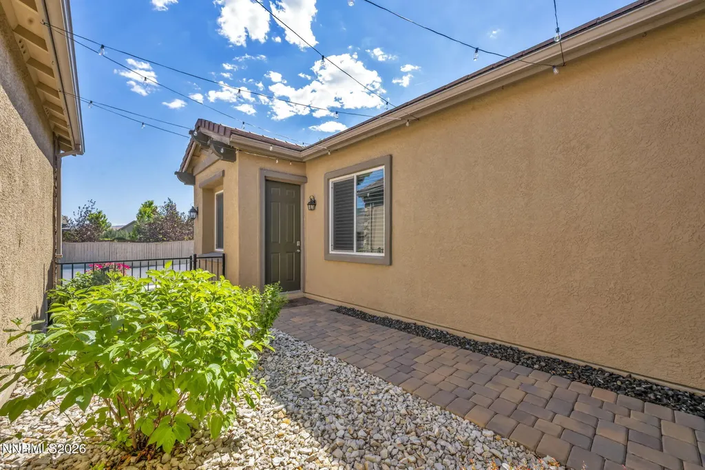 2029 Neviekay Reno NV 89521