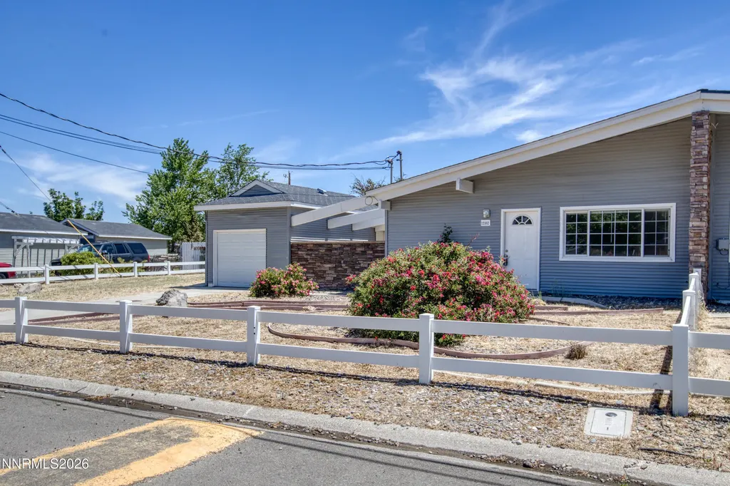 12102 Himalaya Reno NV 89506