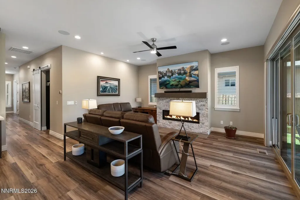 3182 Cambria Carson City NV 89703