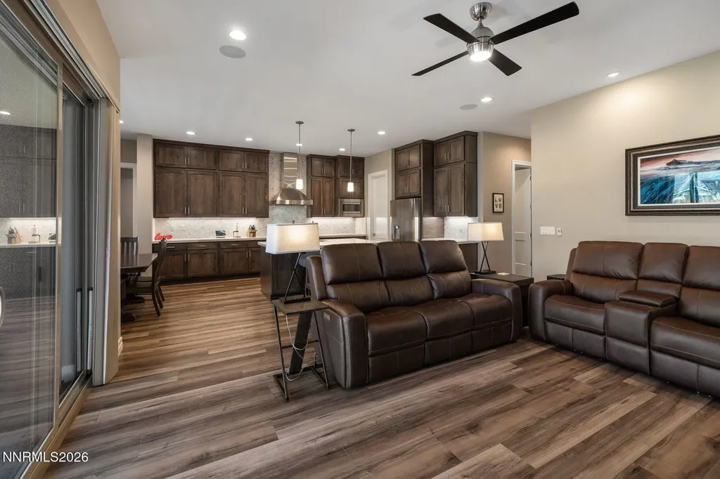 3182 Cambria Carson City NV 89703