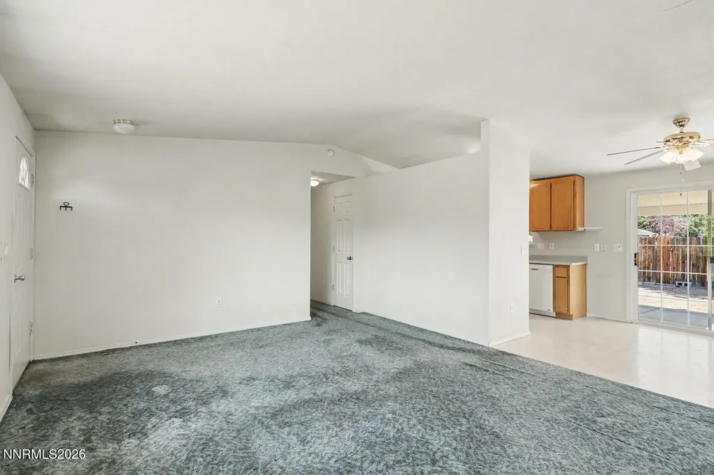 196 Gordon Dayton NV 89403