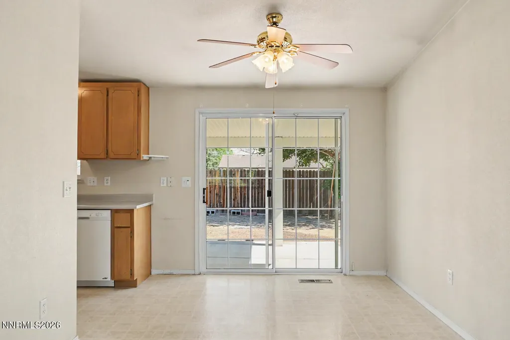 196 Gordon Dayton NV 89403