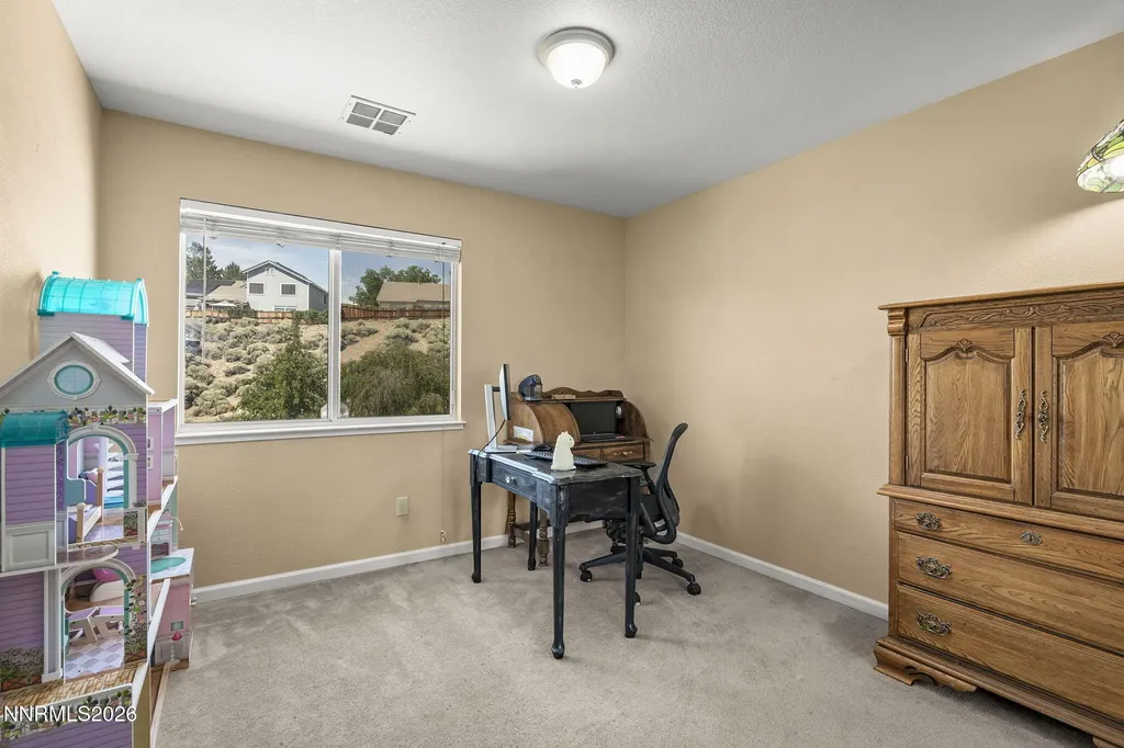 1720 Crestside Sparks NV 89436