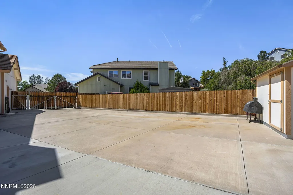 1720 Crestside Sparks NV 89436