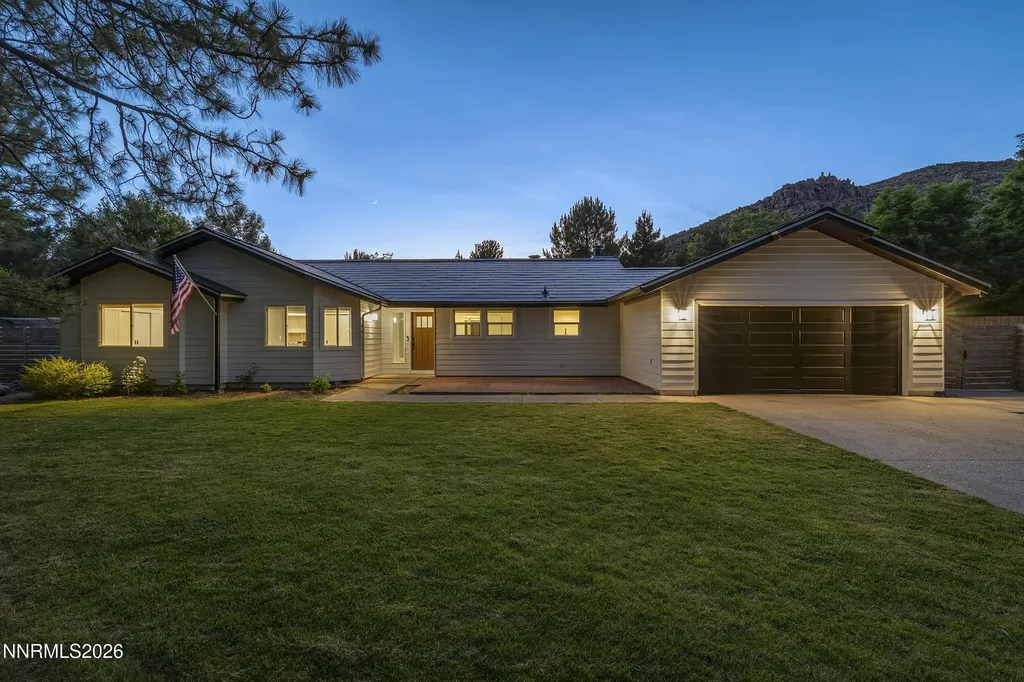 10085 Raccoon Reno NV 89523