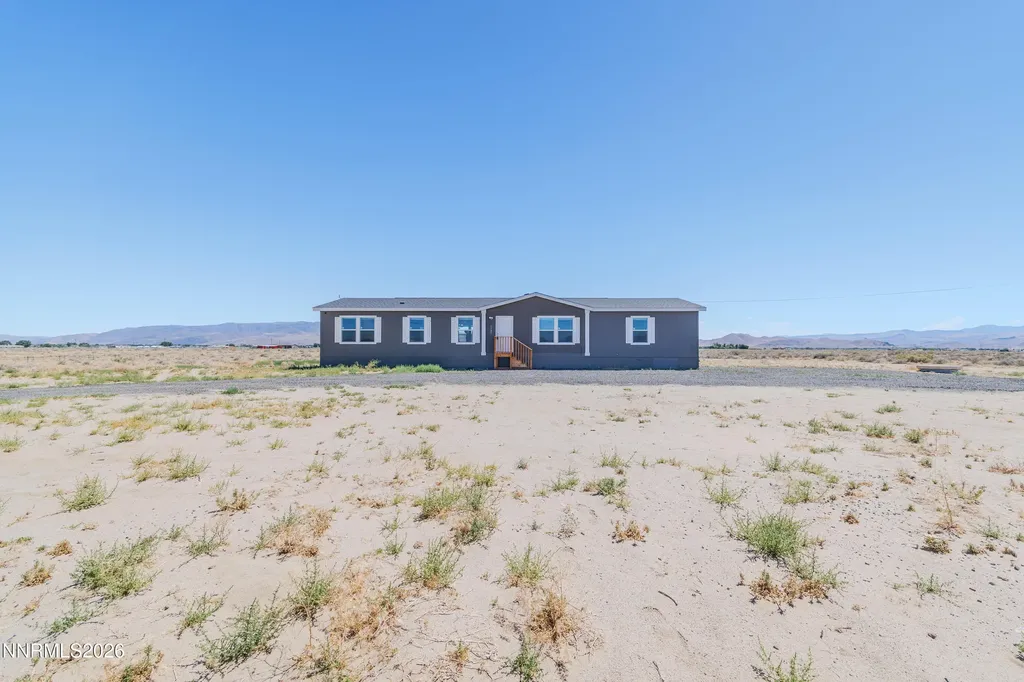 1785 Antelope Silver Springs NV 89429