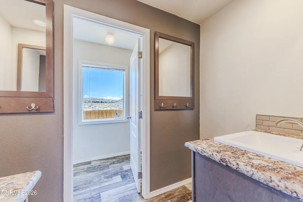 1785 Antelope Silver Springs NV 89429