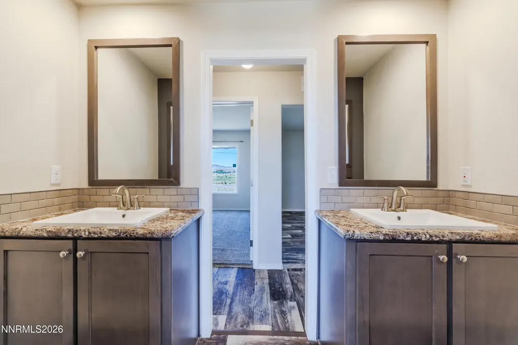 1785 Antelope Silver Springs NV 89429