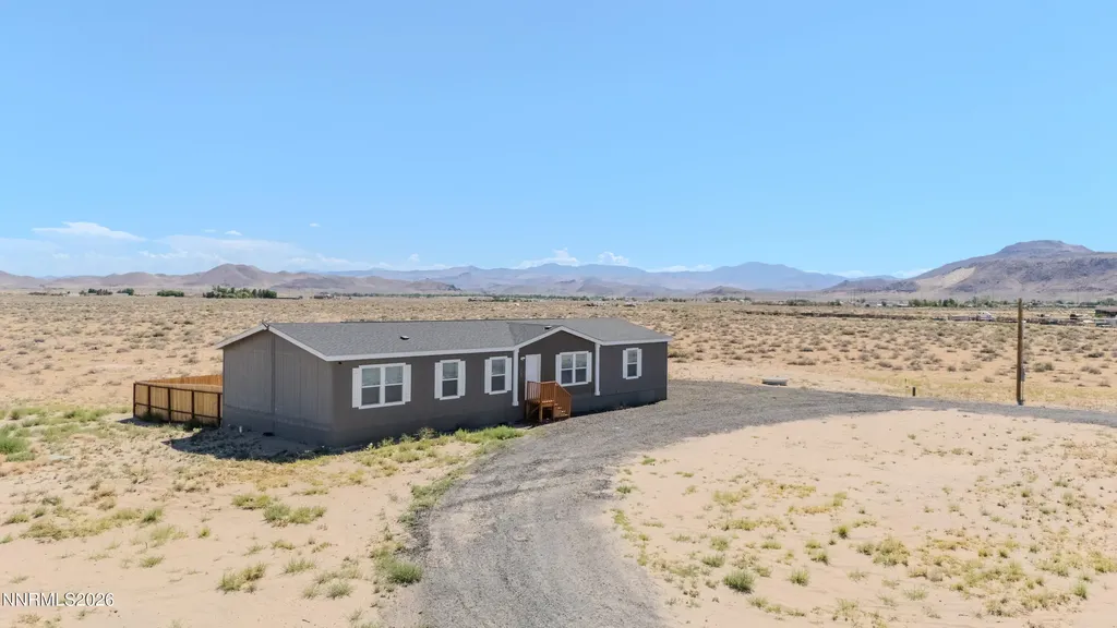 1785 Antelope Silver Springs NV 89429