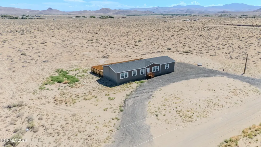 1785 Antelope Silver Springs NV 89429