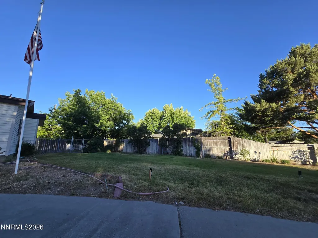 3900 Puffin Reno NV 89508