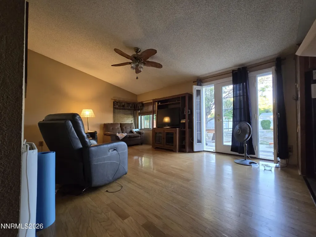 3900 Puffin Reno NV 89508