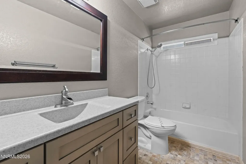 5975 Shadow Park Reno NV 89523