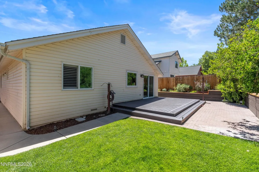 5975 Shadow Park Reno NV 89523