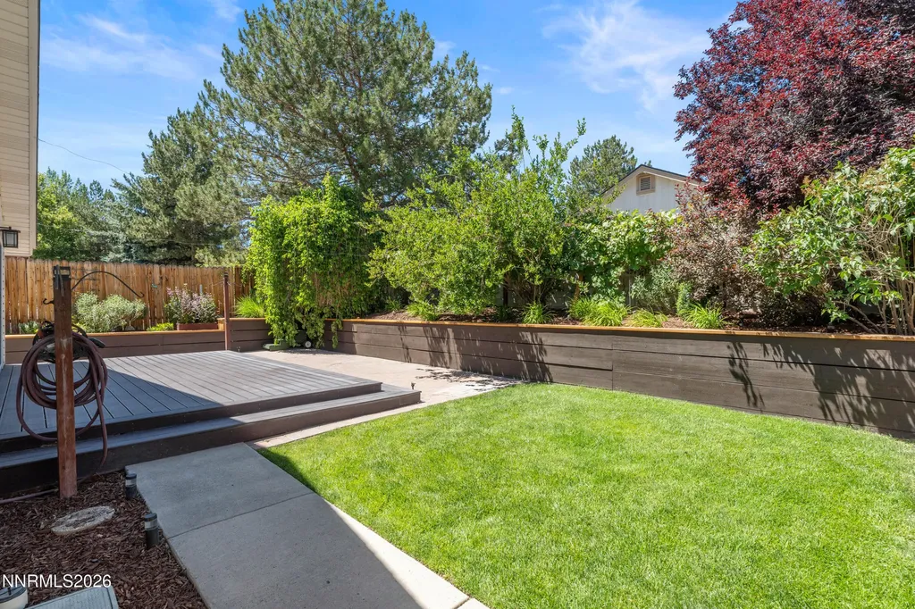 5975 Shadow Park Reno NV 89523