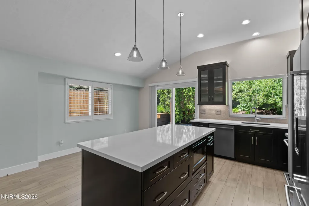 5975 Shadow Park Reno NV 89523
