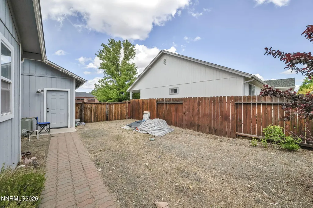 1281 Jodi Gardnerville NV 89460