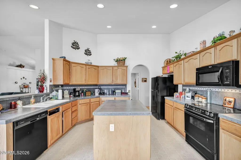 1281 Jodi Gardnerville NV 89460