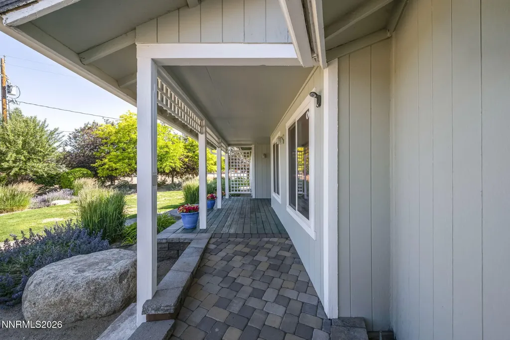 1321 Tamzy Gardnerville NV 89410