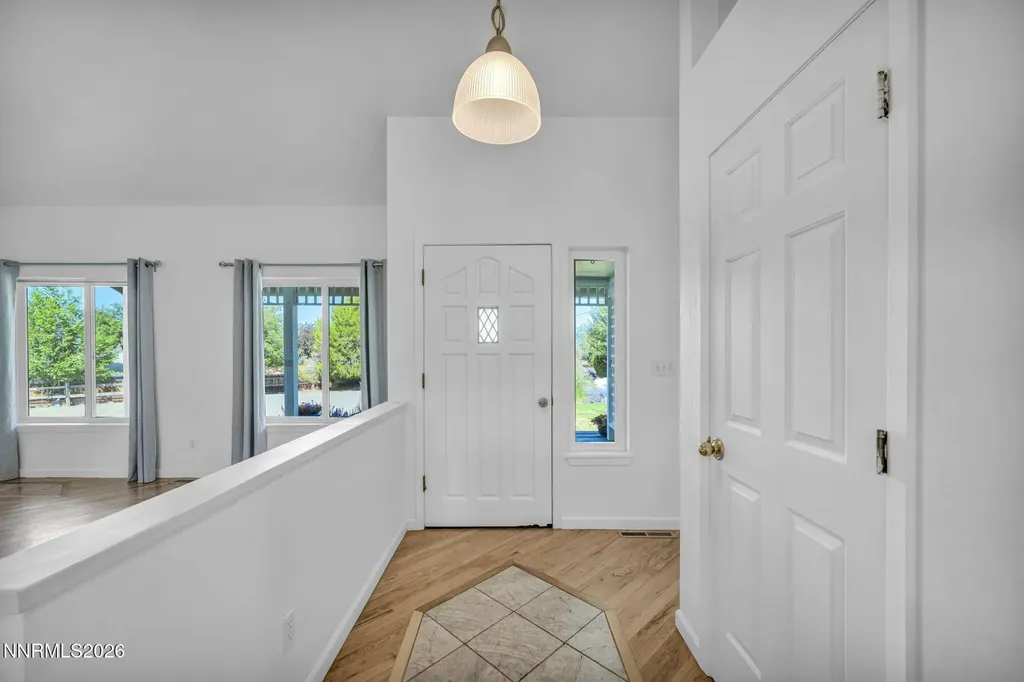 1321 Tamzy Gardnerville NV 89410