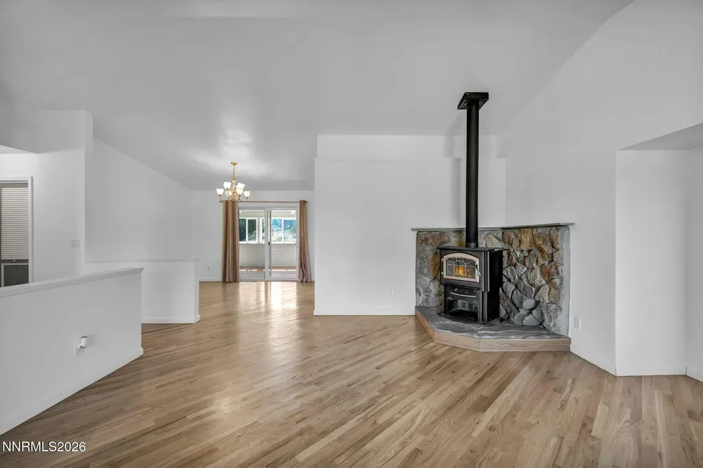 1321 Tamzy Gardnerville NV 89410