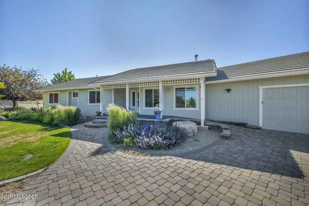 1321 Tamzy Gardnerville NV 89410