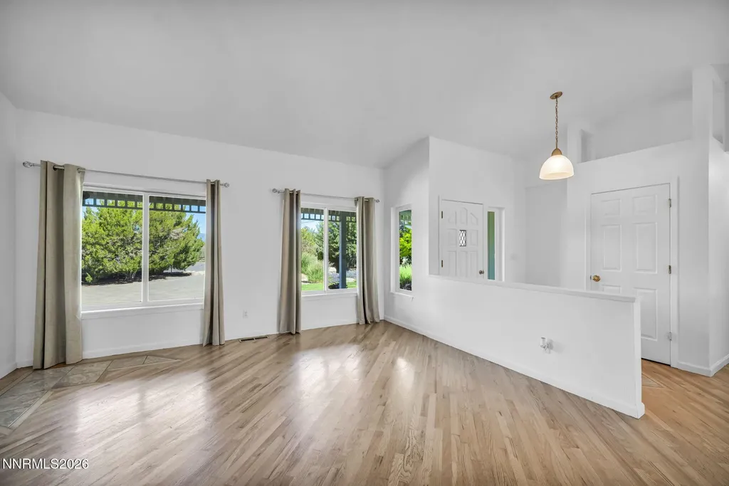 1321 Tamzy Gardnerville NV 89410