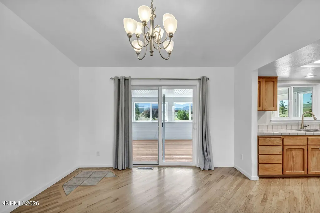 1321 Tamzy Gardnerville NV 89410